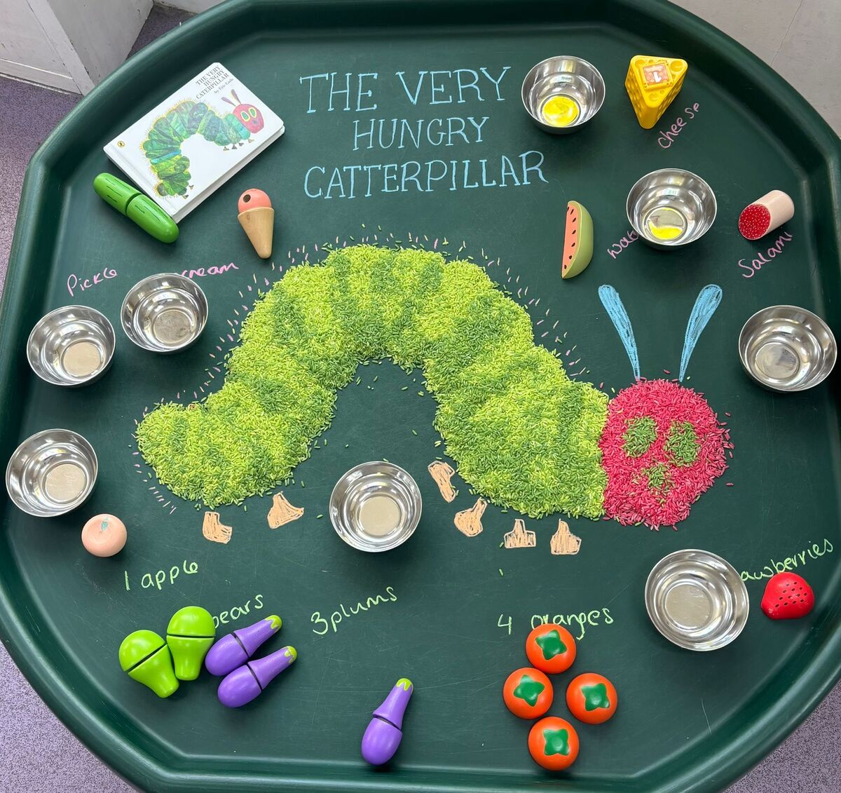 A ‘Very Hungry Caterpillar’ sensory tray